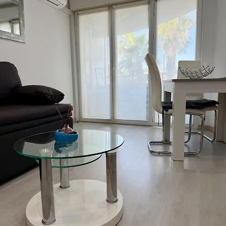 Apartment En Bord De ! *